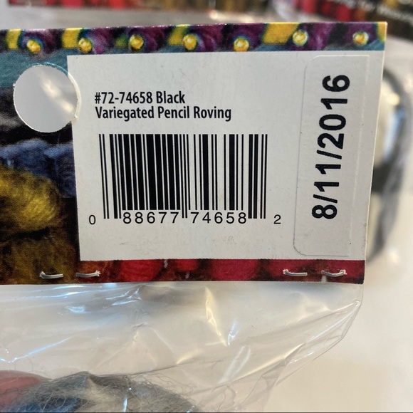 Dimensions Wool Pencil Roving Variegated Black Grey Felt Needle Felting Crafts - Picture 2 of 13